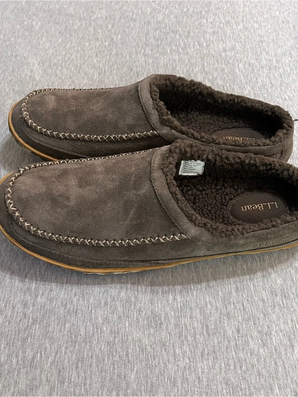 L.L.Bean Men’s Wicked Good Moccasin Slippers Brown Suede Sherpa Lined Size 12 M - Picture 3 of 5